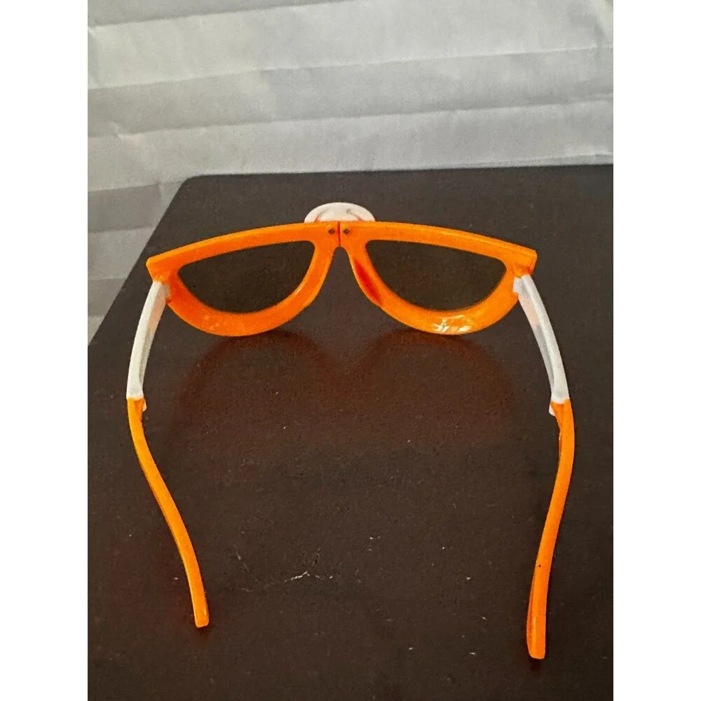 Tiger Themed Kids Sunglasses – Fold-Up Animal Design Children’s Shades